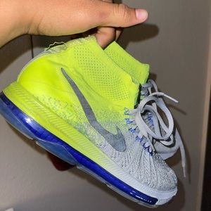 Nike Fly-knit Airmax